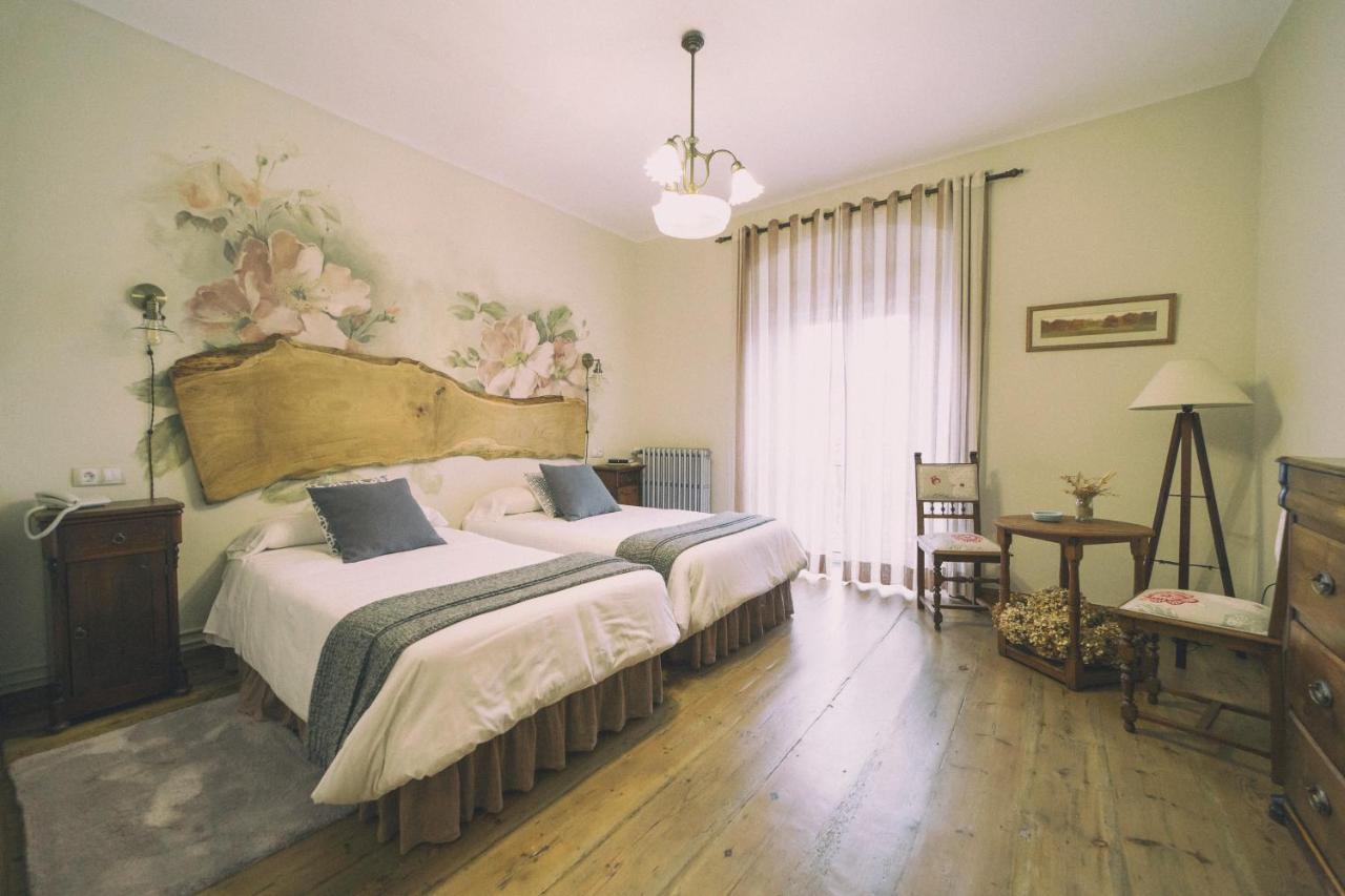 La Casona De Amandi Hotel Villaviciosa  Eksteriør billede